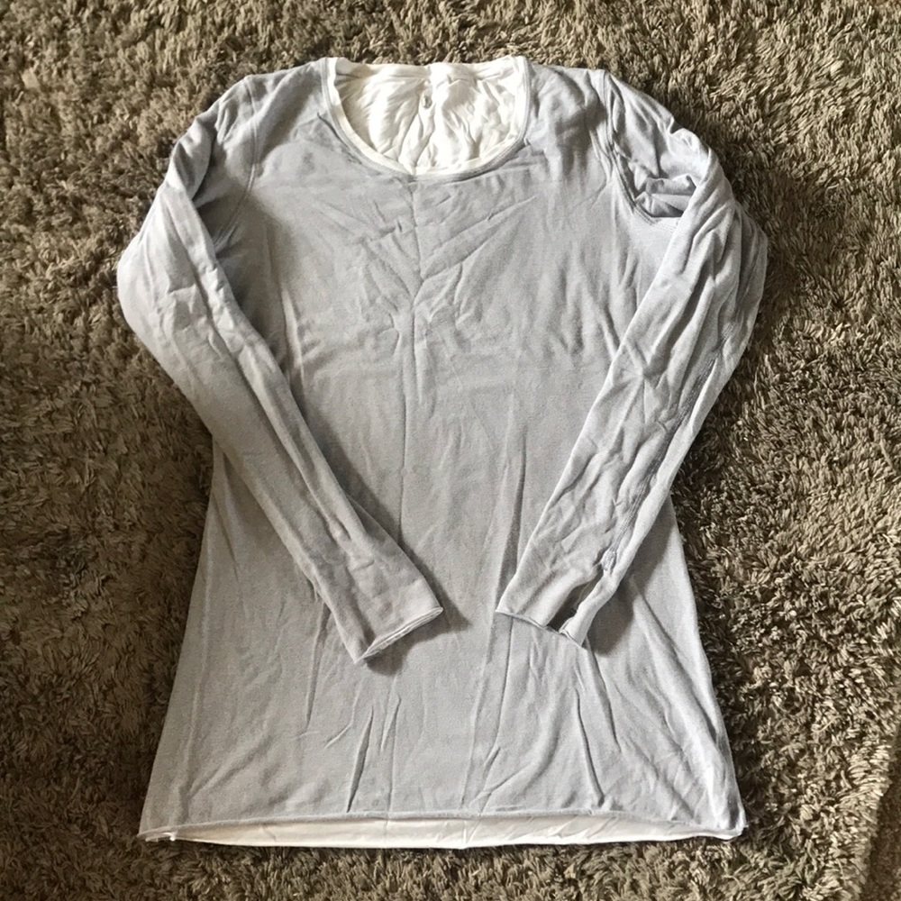 Lululemon Athletica Very Yogi Long Sleeve Top